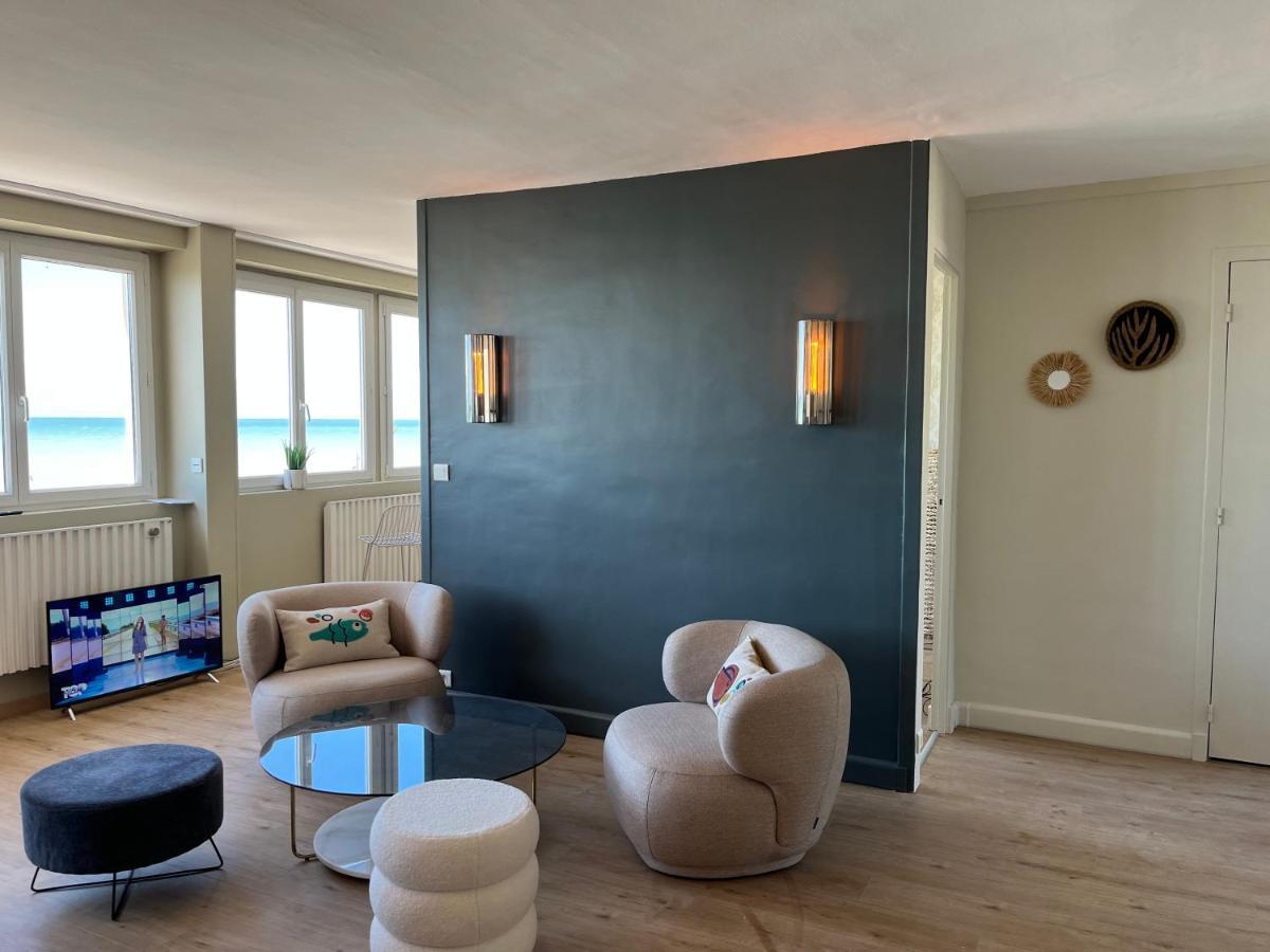 Le Phare, Grand Face Apartment